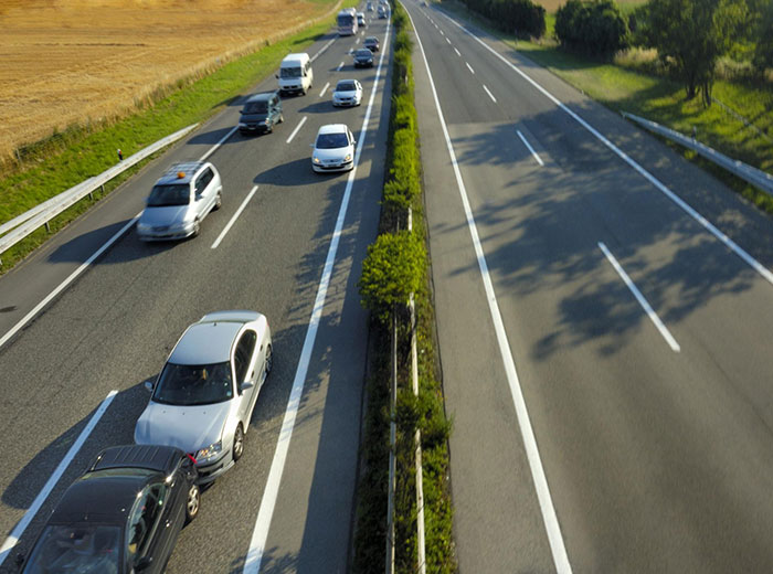 multi-car highway wreck